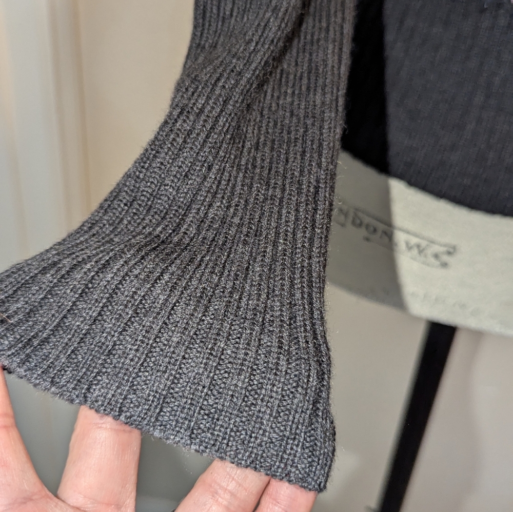 Colorful Patchwork Knit Sweater - Picture 7 of 9